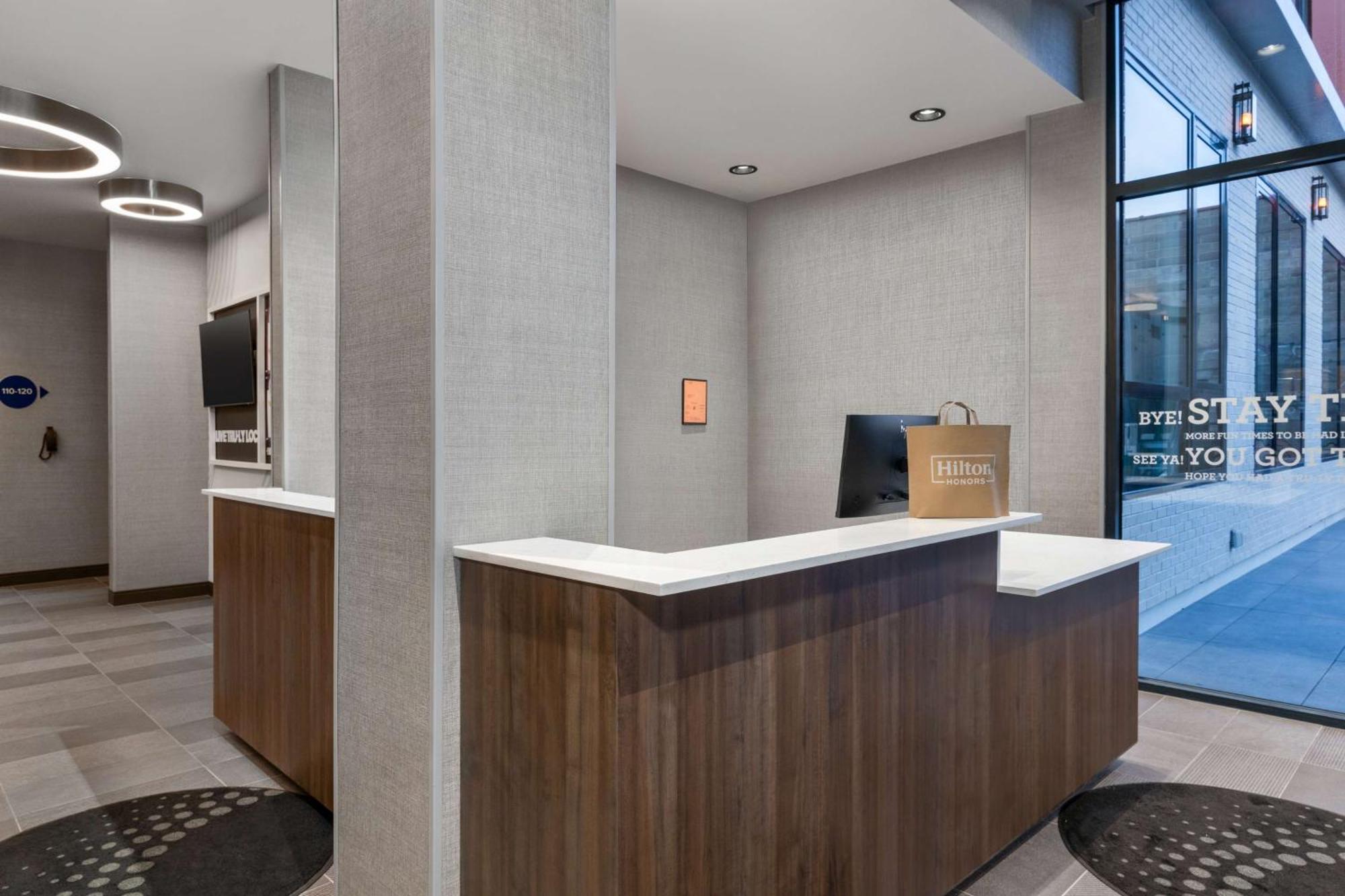 Tru By Hilton Brooklyn Hotel New York Buitenkant foto